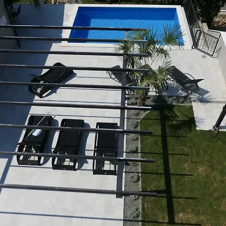 Bura Apartment