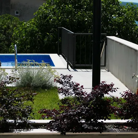 Bura Apartment