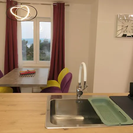 Apartament Bura *